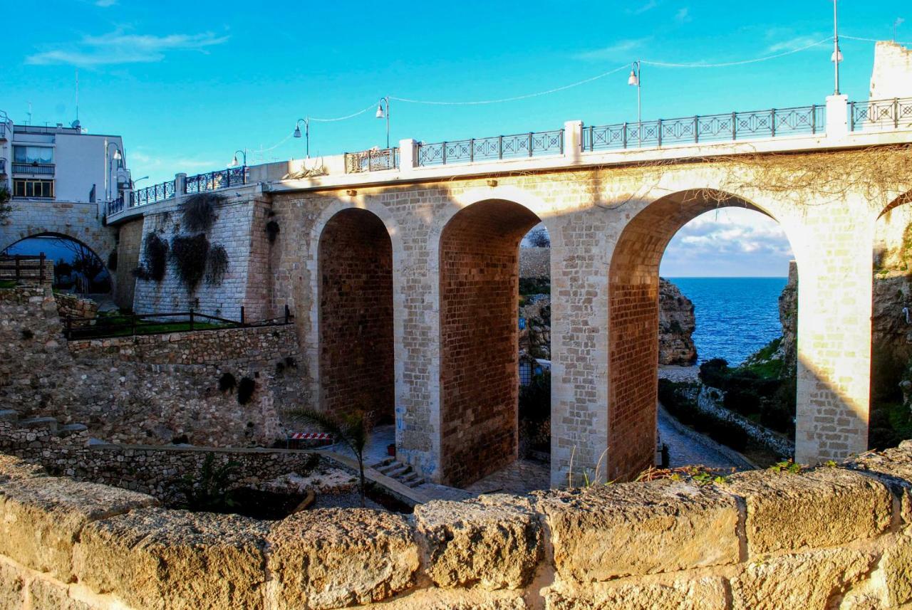 Underground 22 Polignano a Mare Exterior foto